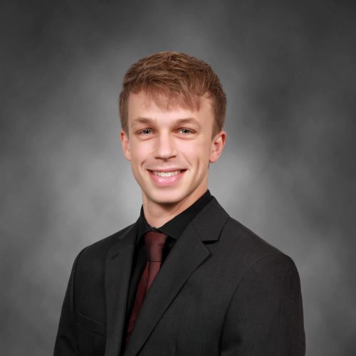 Dustin Fykstra headshot