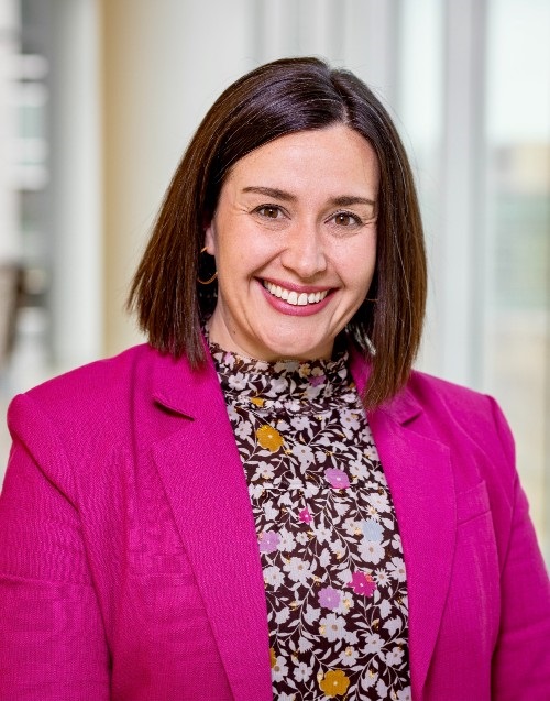 Headshot of Dr. Samantha Holden