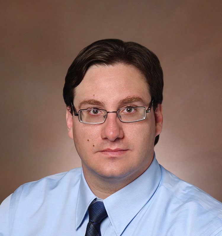 Sillau headshot 3