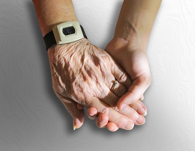 hands-216982__480