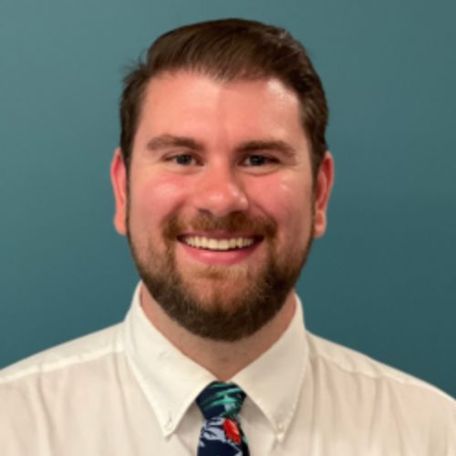 Justin Shrader headshot