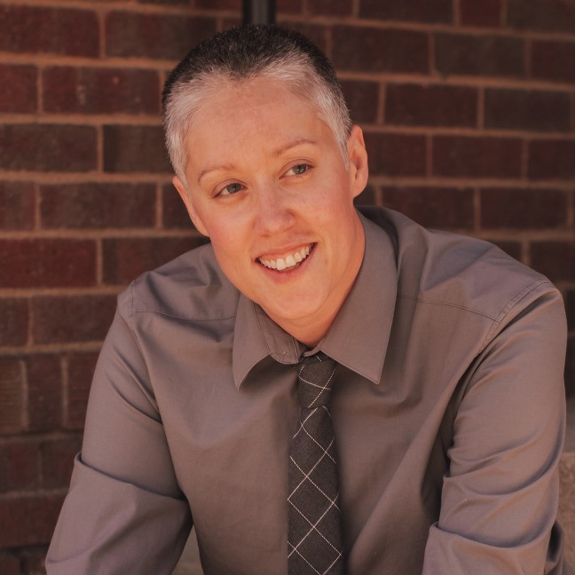 Lindsay Lennox headshot