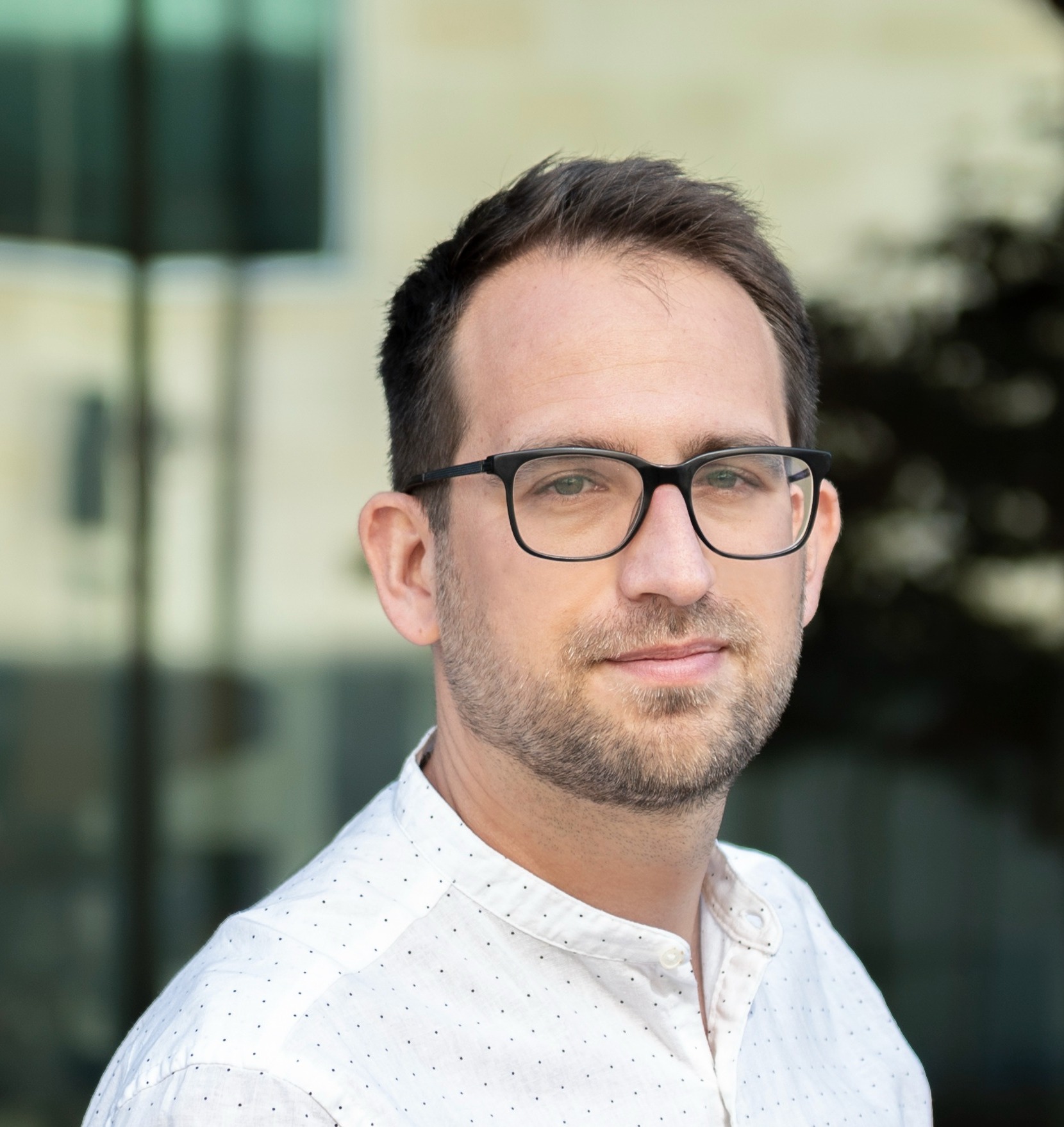 Dawid Zyla Headshot