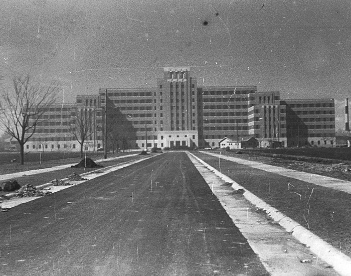 Fitzsimons-General-Hospital black and white