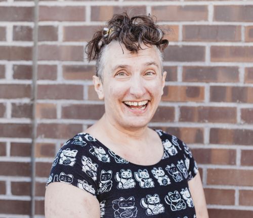 Image of Taryn Bogdewiecz