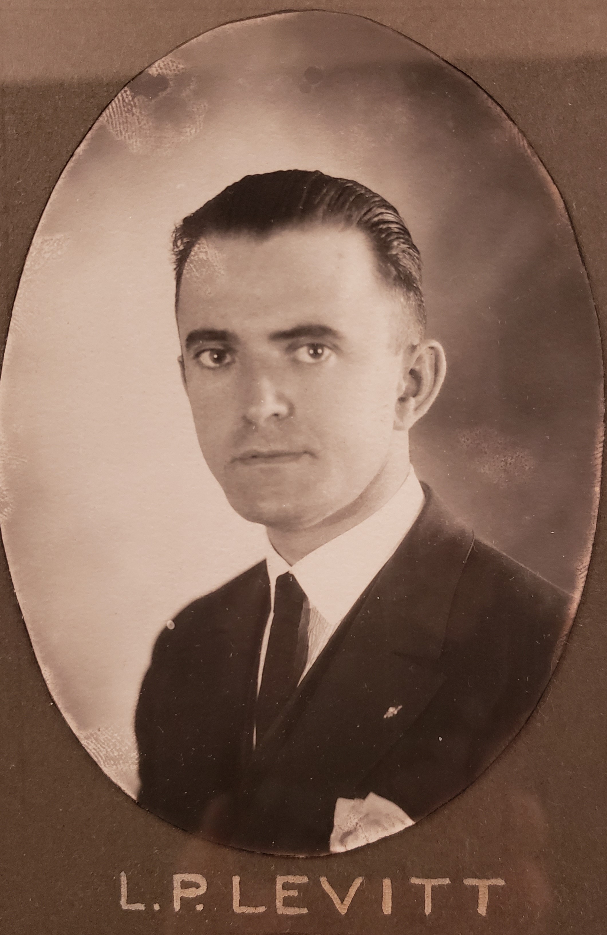 Dr. Levitt