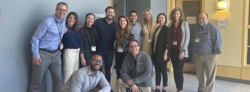 12 people from the PATHWEIGH team in a group photo