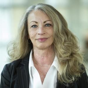 terri_300x300