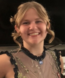 Piper Jankovich headshot