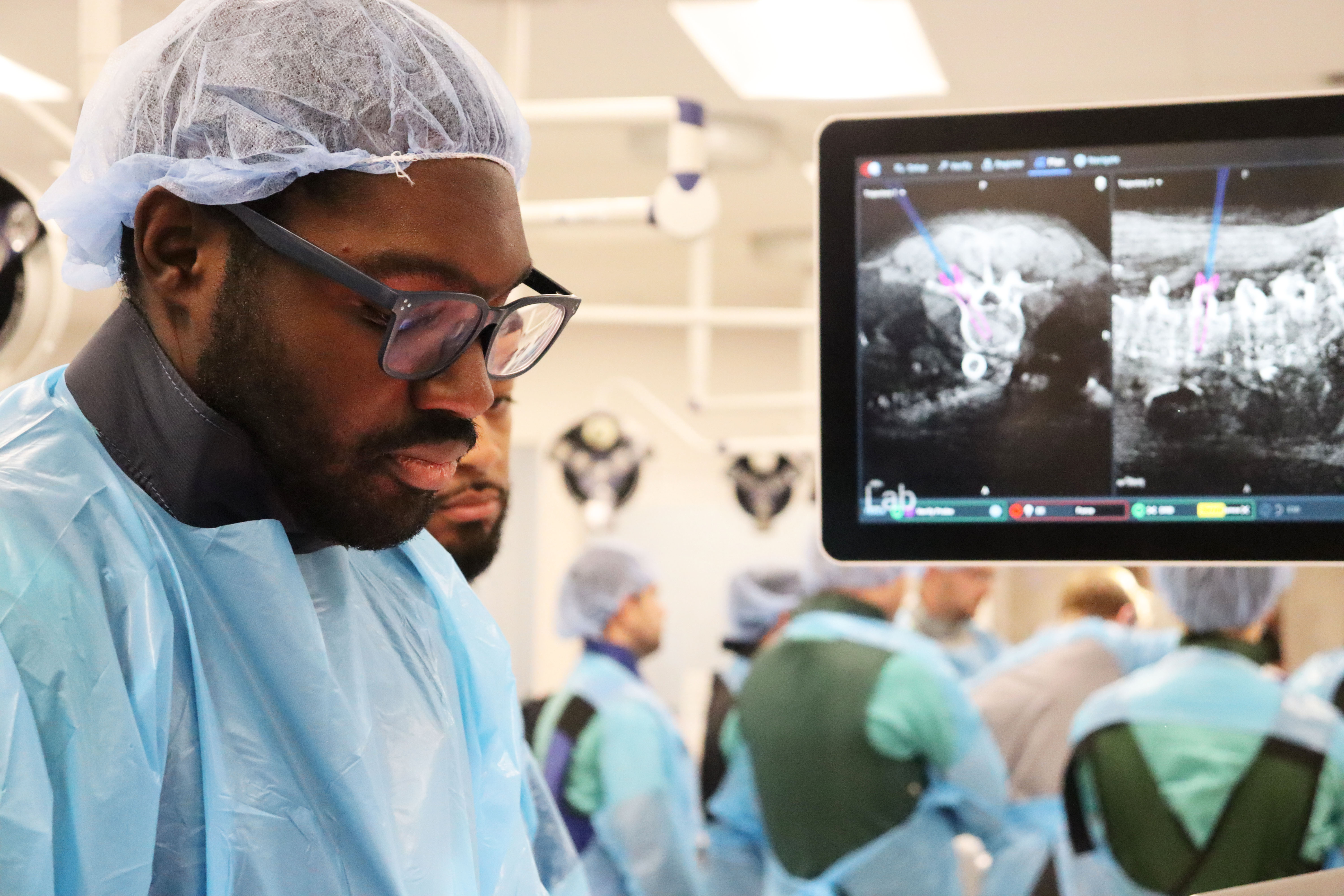 Neurosurgery residents in the skills lab