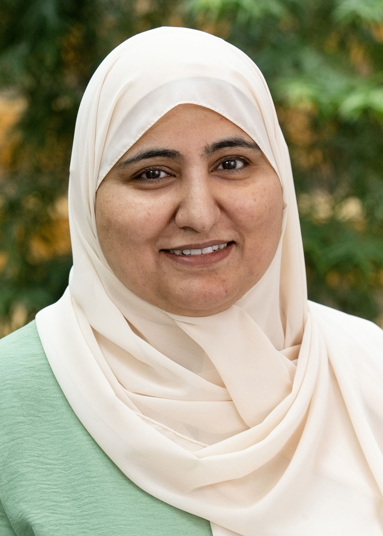  Naila Naushad, MBBS