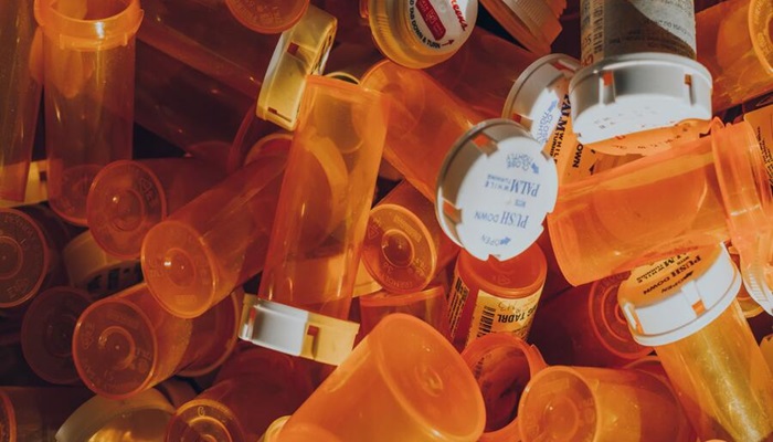 Clinical Trials of Cannabis to Reduce and Replace Opioids for Chronic Spine Pain Clinical Trials of Cannabis to Reduce and Replace Opioids for Chronic Spine Pain