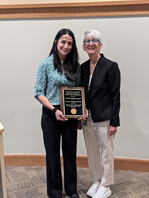 Dr. Maryam Tahmasbi Sohi receiving the 2026 CU PM&R Professionalism Award.