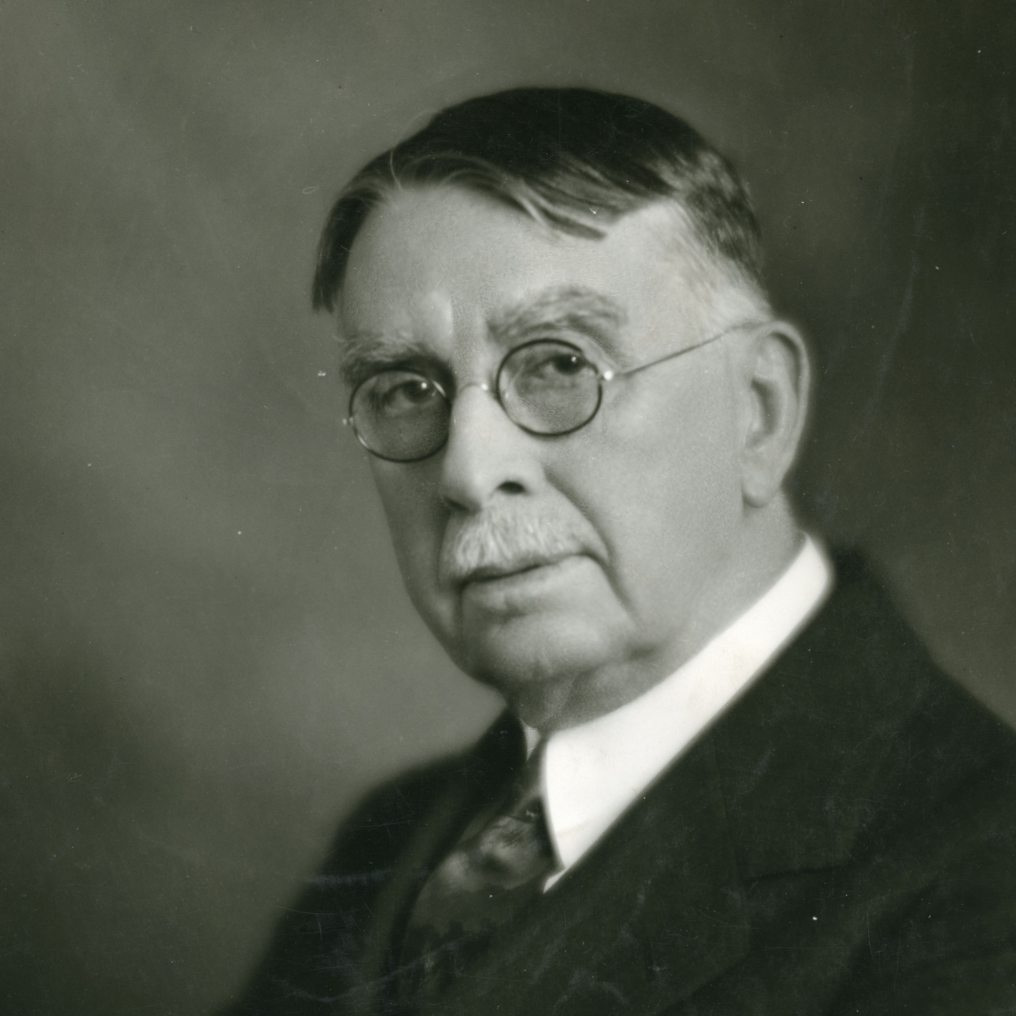 Leonard Freeman, MA, MD