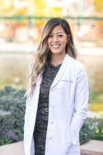 Anna Nguyen headshot