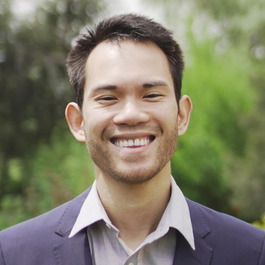 Sam Moldo Headshot