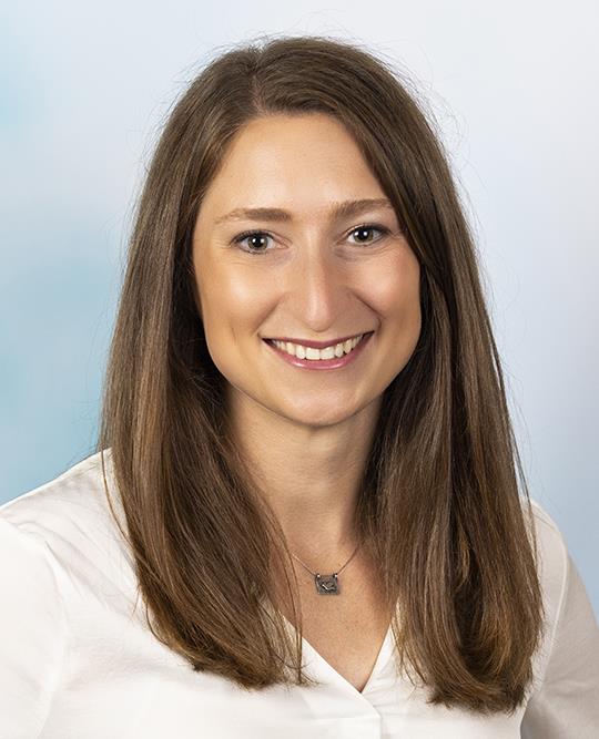 Jessica Bloom Headshot