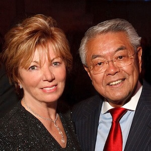 Anna and John J. Sie