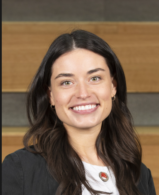 Elizabeth Paschal headshot
