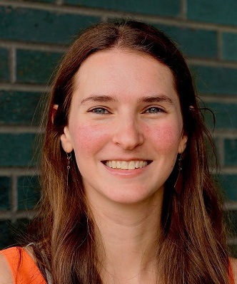 Julia Reedy headshot