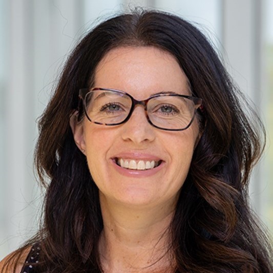 lisa_abuogi headshot
