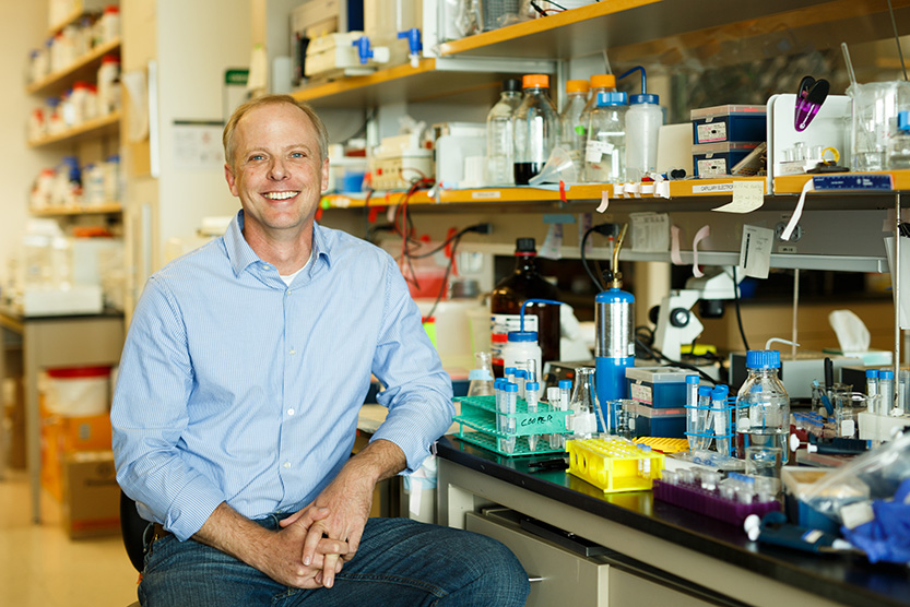 Dr. Jeffrey Kieft in his lab